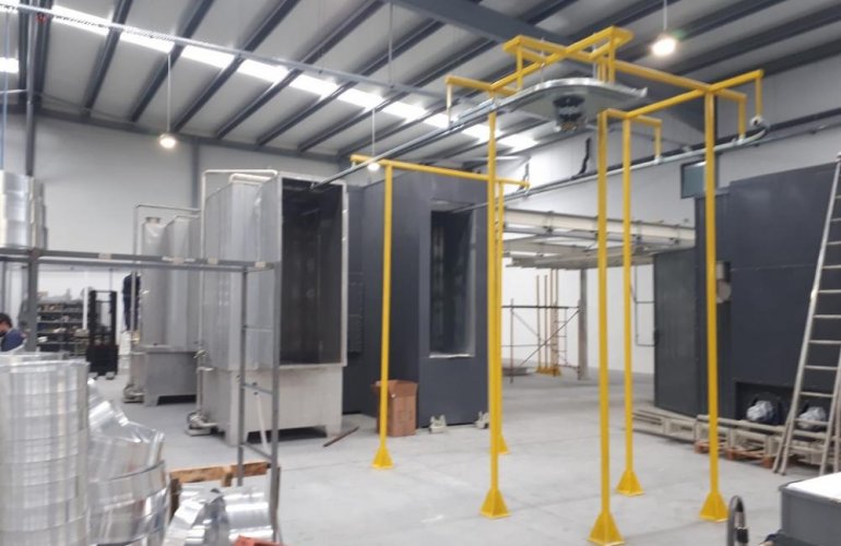 Linhas de Pintura Manual e Automática